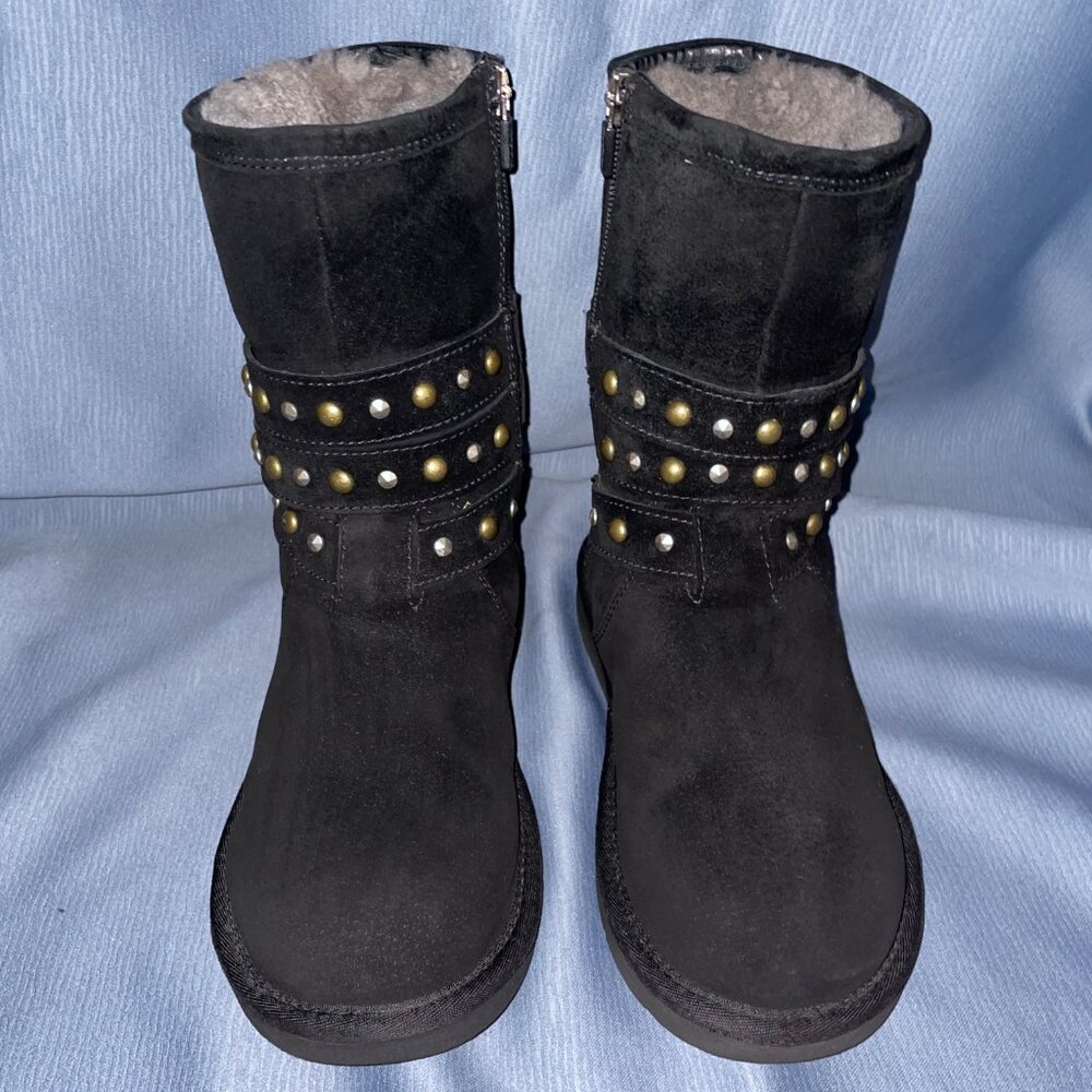 UGG Black Studded Suede & Sheepskin Winter Boot CLOVIS S/N 3329, Women 7